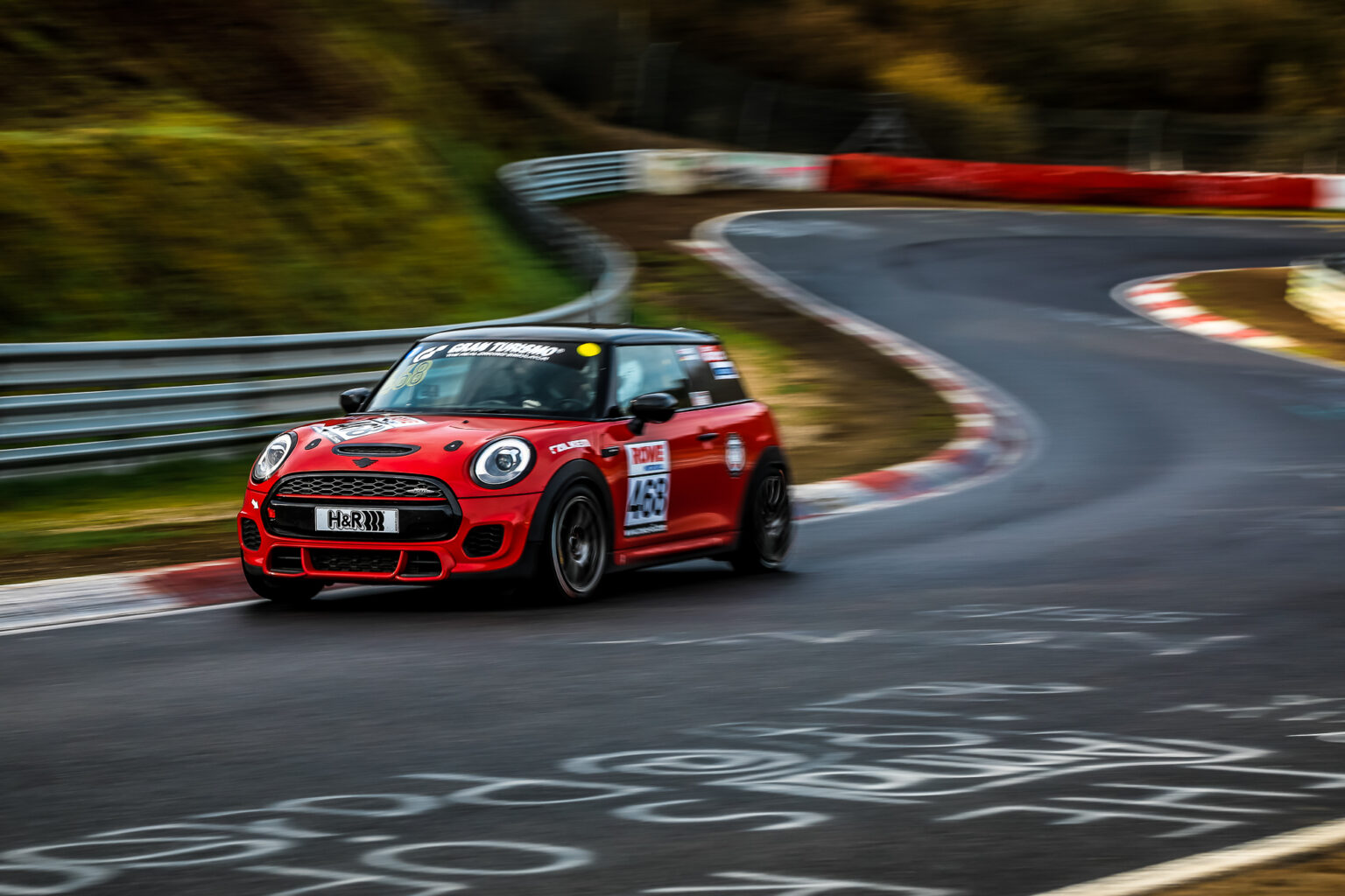 Premiere Auf Dem N Rburgring Das Erste Rennen F R Den Neuen Mini John