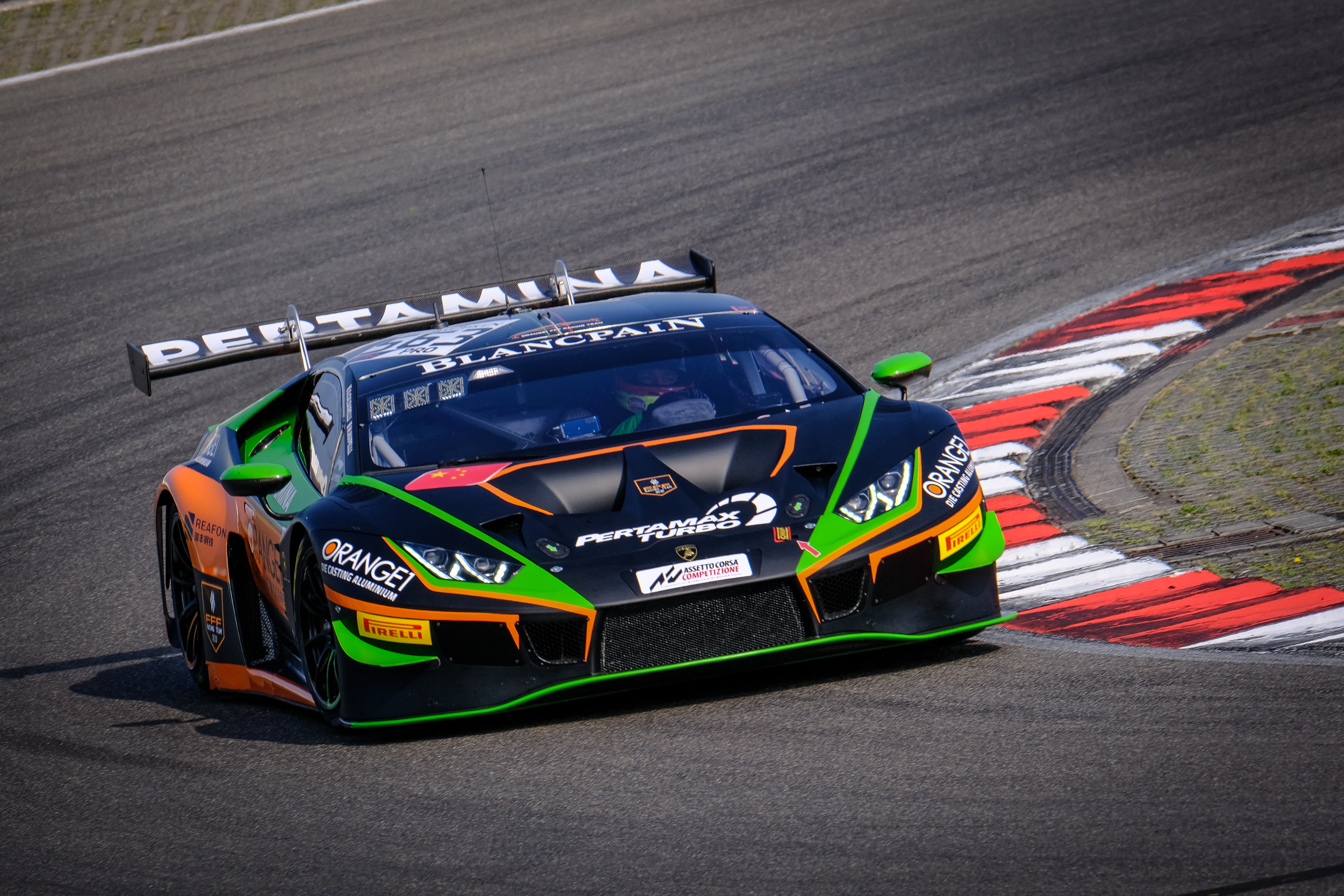 Trainingshighlights Blancpain GT World Challenge Europe