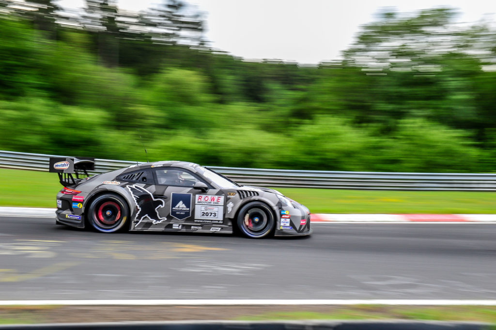 Black Falcon Porsche 911 GT3 Cup MR Nürburgring Langstrecken-Serie Nürburgring-Nordschleife