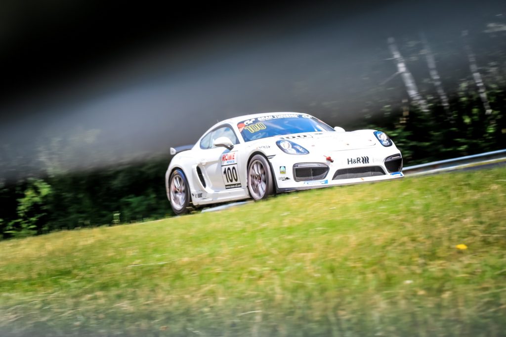 Jacques Castelein Kurt Dujardyn Olivier Muytjens Pit Lane - AMC Sankt Vith Porsche Cayman GT4 Clubsport Nürburgring Langstrecken-Serie Nürburgring-Nordschleife