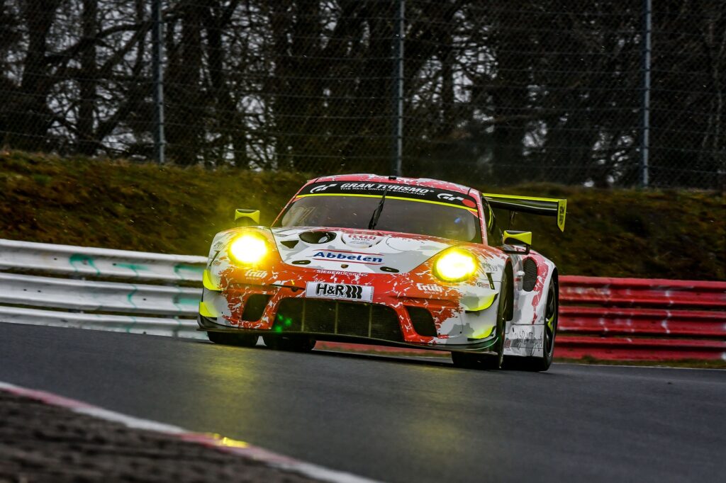 Matt Campbell Earl Bamber Frikadelli Racing Team Porsche 911 GT3 R Nürburgring Langstrecken-Serie Nürburgring-Nordschleife
