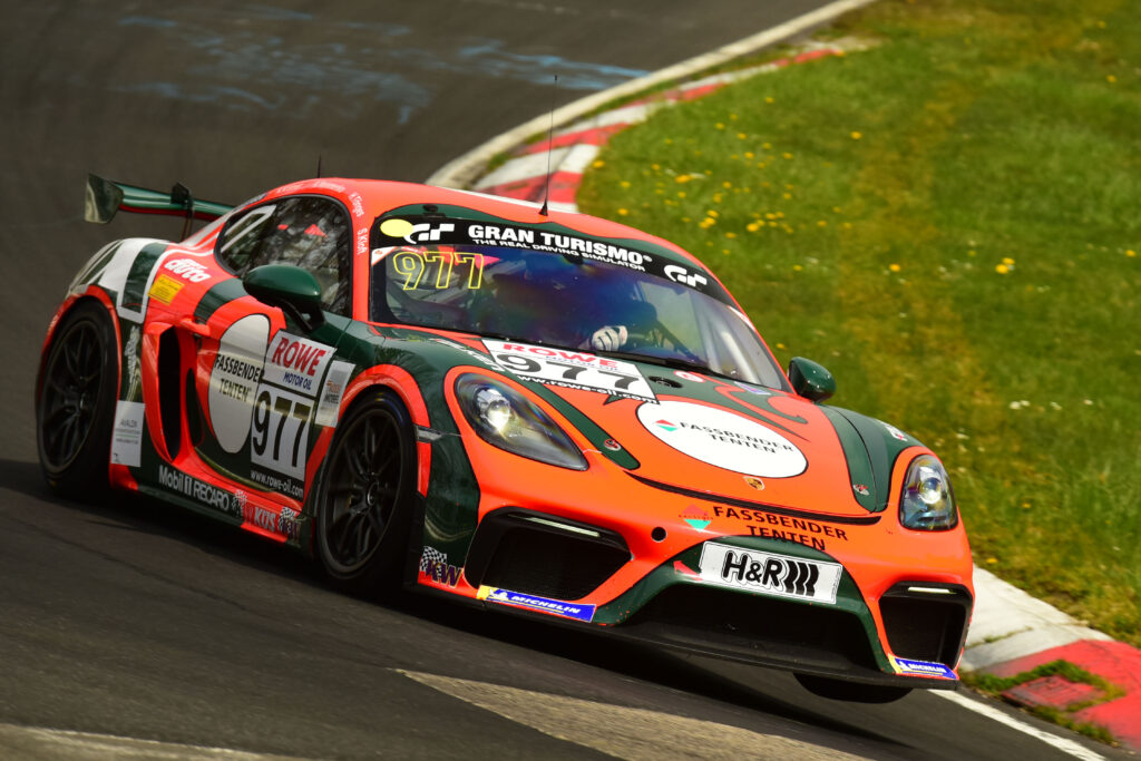 Karsten Krämer Alexey Vermenko Henning Cremer KKrämer Racing Porsche 718 Cayman GT4 Clubsport MR Nürburgring Langstrecken-Serie Nürburgring-Nordschleife