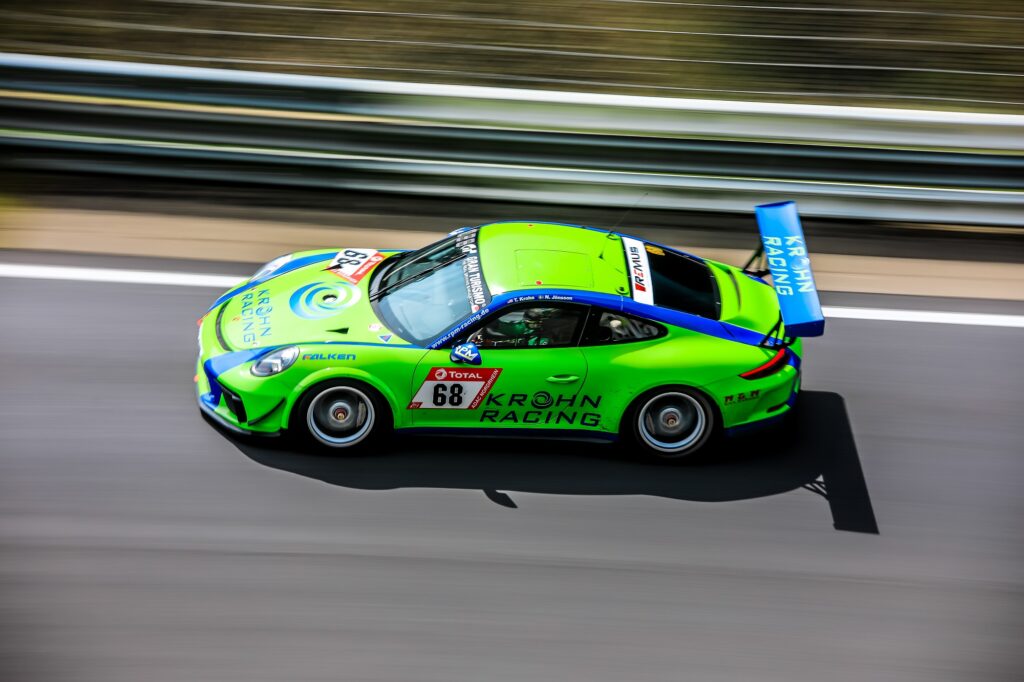 Tracy Krohn Nic Jönsson Krohn Racing Porsche 911 GT3 Cup 24h Qualifikationsrennen Nürburgring