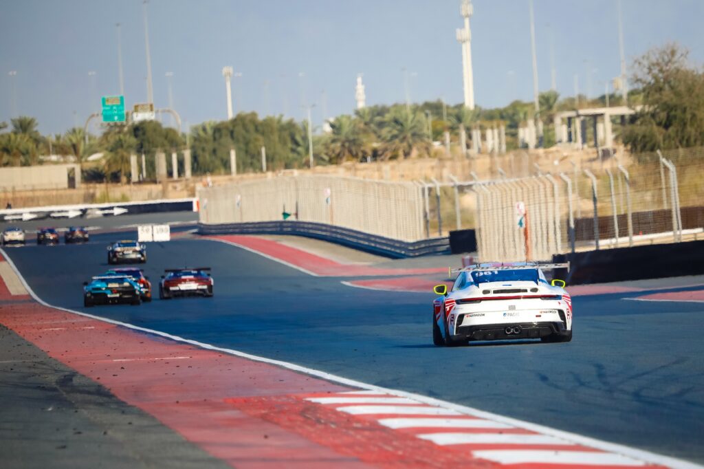 Dominik Fischli Alexander Fach Peter Hegglin Marcel Wagner Jan Klingelnberg FACH AUTO TECH Porsche 911 GT3 Cup 24h Dubai