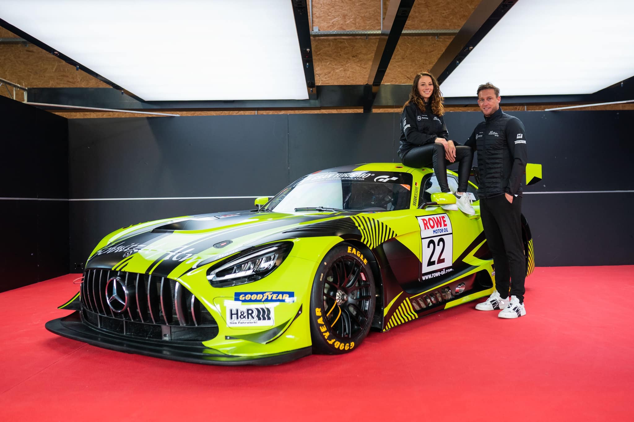 Carrie Schreiner Peter Terting Schnitzelalm Racing Mercedes-AMG GT3