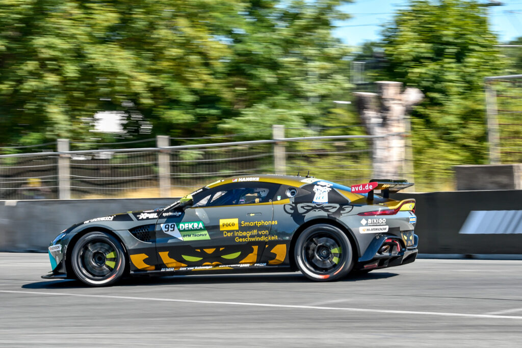 Nick Hancke Speed Monkeys Aston Martin Vantage GT4 DTM Trophy Norisring
