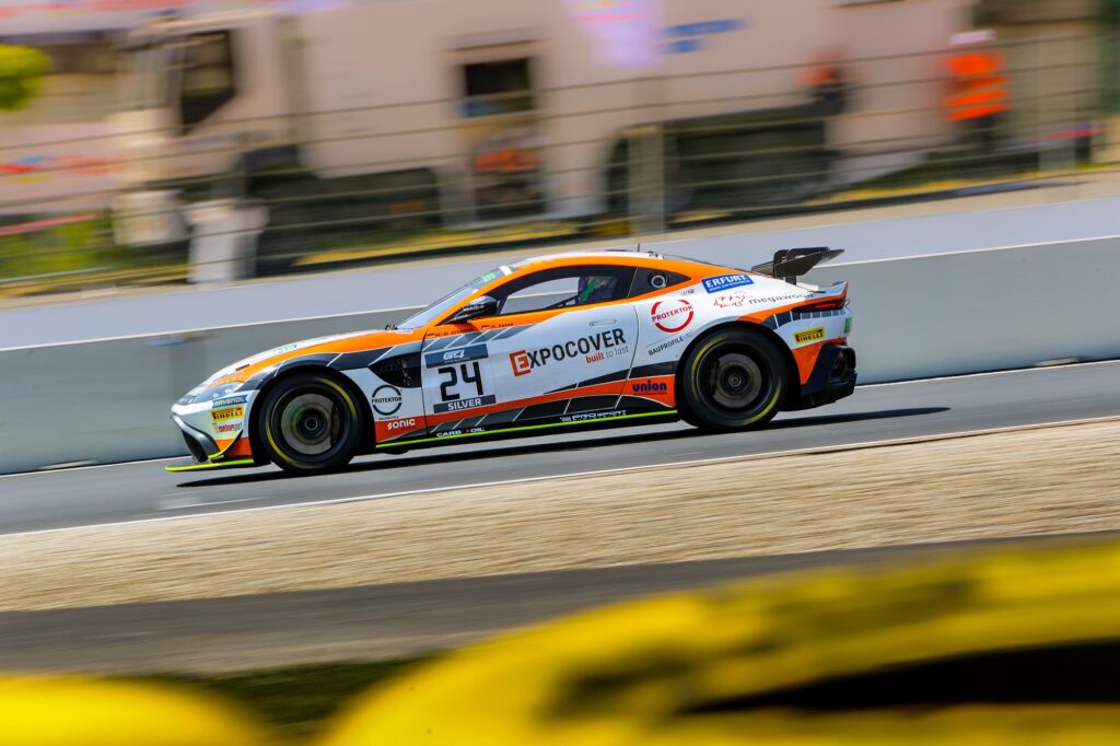 Mike David Ortmann Hugo Sasse PROsport Racing Aston Martin Vantage GT4 GT4 European Series Spa-Francorchamps