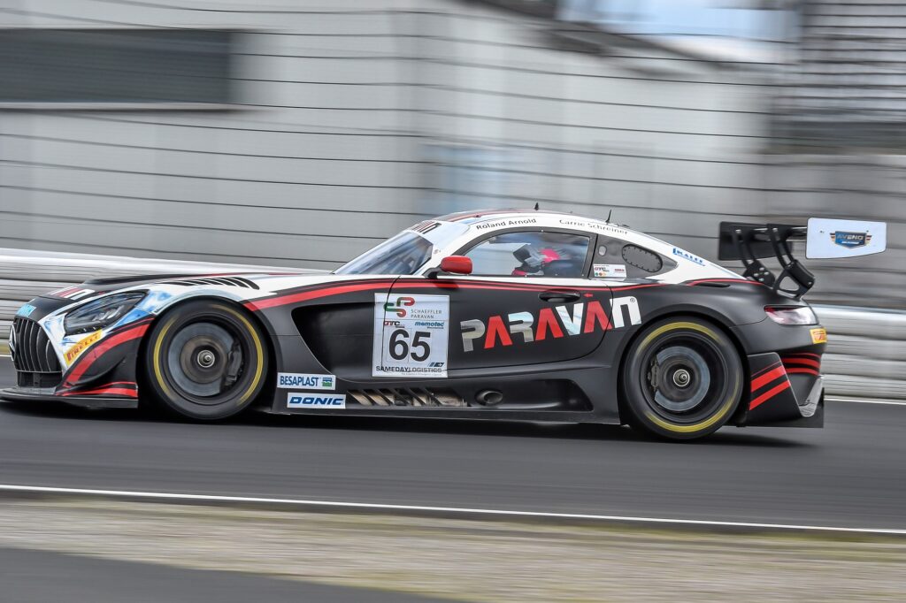 Roland Arnold Carrie Schreiner Mercedes-AMG GT3 GTC Race Nürburgring