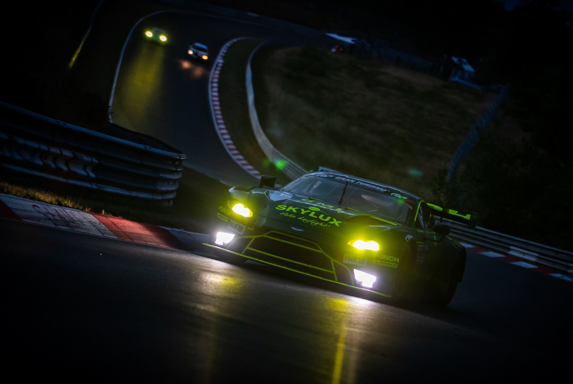 Christoph Breuer Jean Glorieux Maxime Dumarey PROsport Racing Aston Martin Vantage GT3 Nürburgring Langstrecken-Serie Nürburgring-Nordschleife