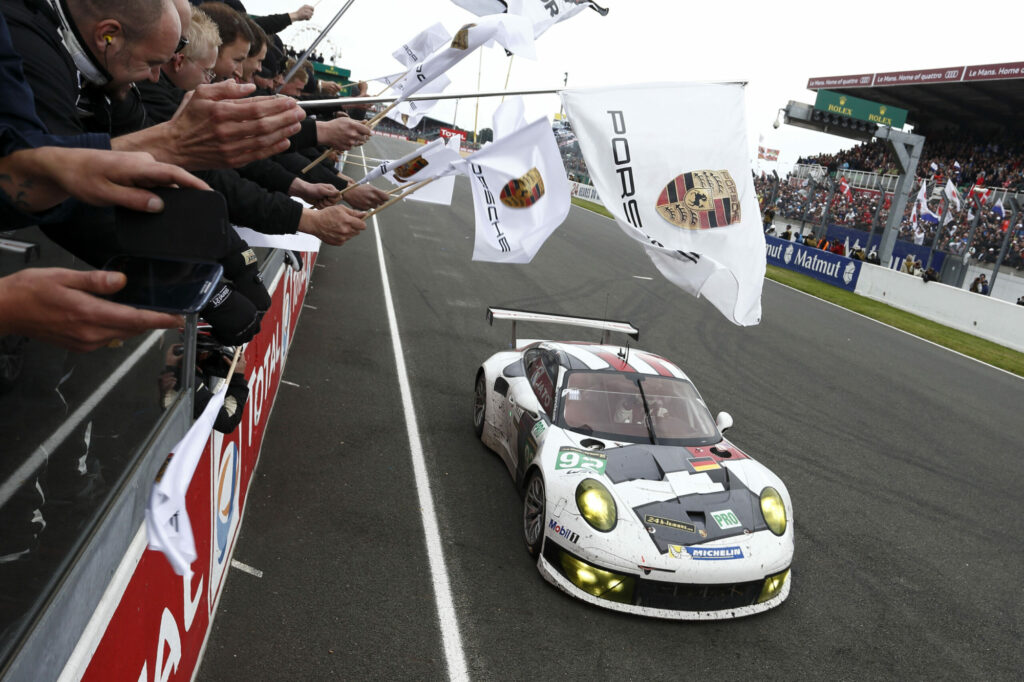 Marc Lieb Richard Lietz Romain Dumas Porsche AG Team Manthey Porsche 911 RSR 24h Le Mans