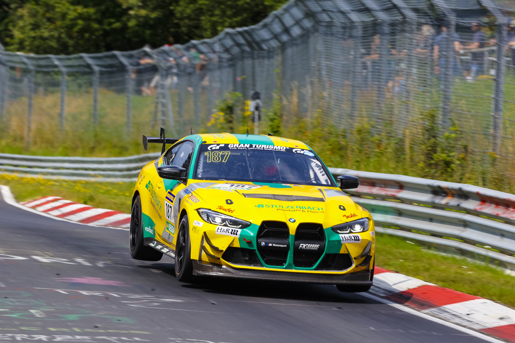 Joseph Warhurst Leyton Fourie FK Performance Motorsport BMW M4 GT4 Nürburgring Langstrecken-Serie