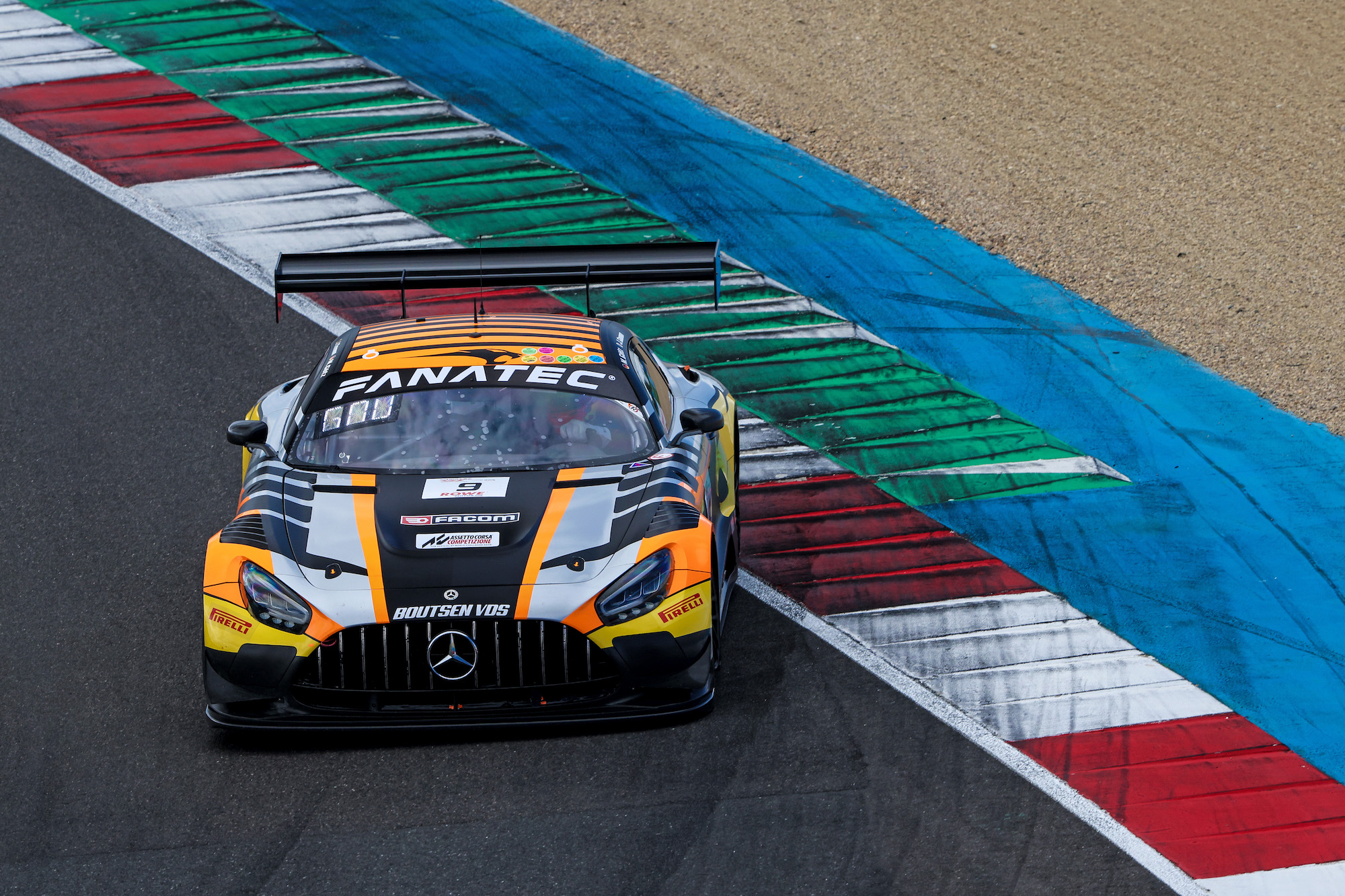 Maximilian Götz Jules Gounon Boutsen VDS Mercedes-AMG GT3 GT World Challenge Europe Magny Cours