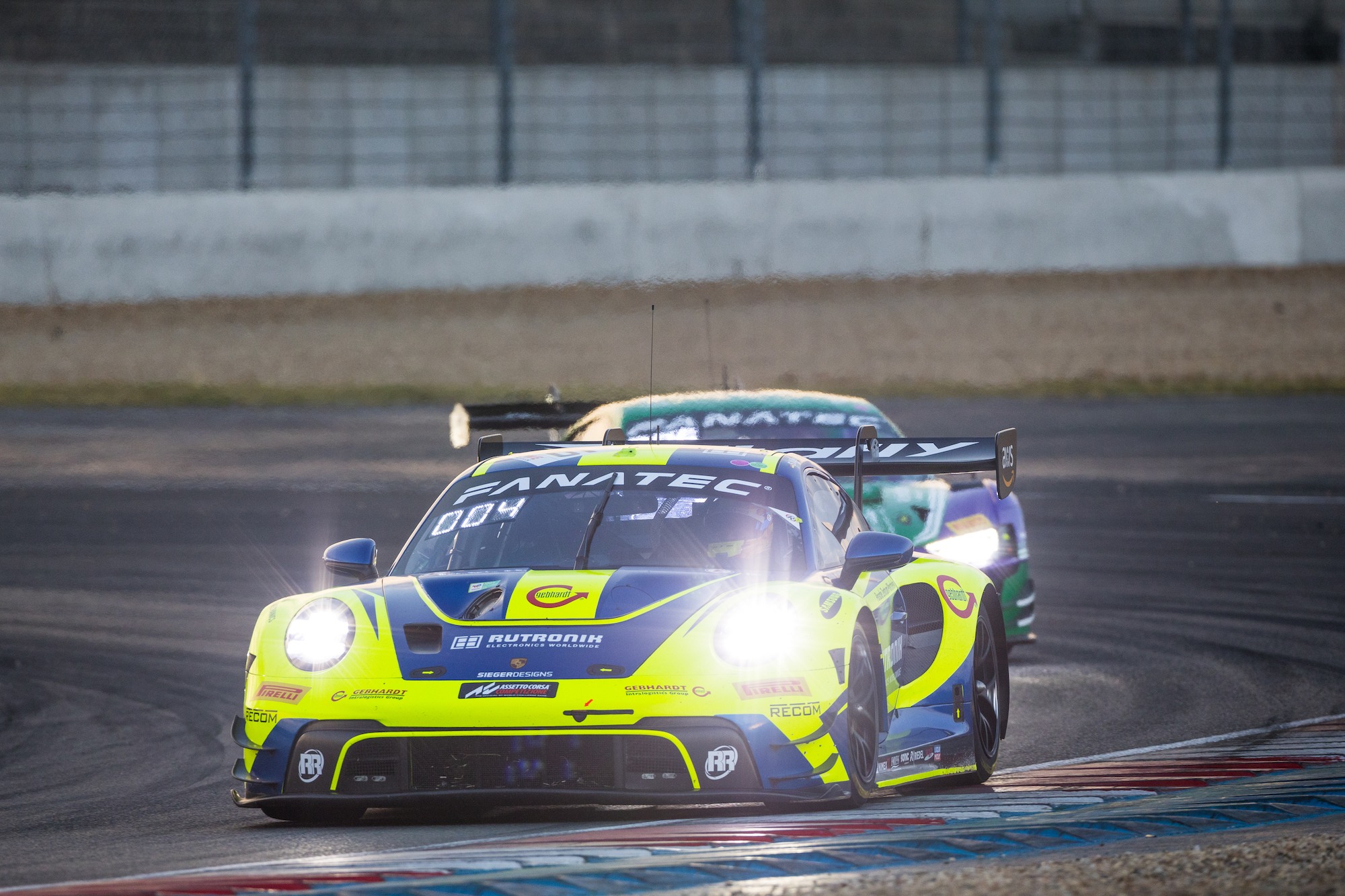 Patric Niederhauser Sven Müller Rutronik Racing Porsche 911 GT3 R GT World Challenge Europe Magny Cours