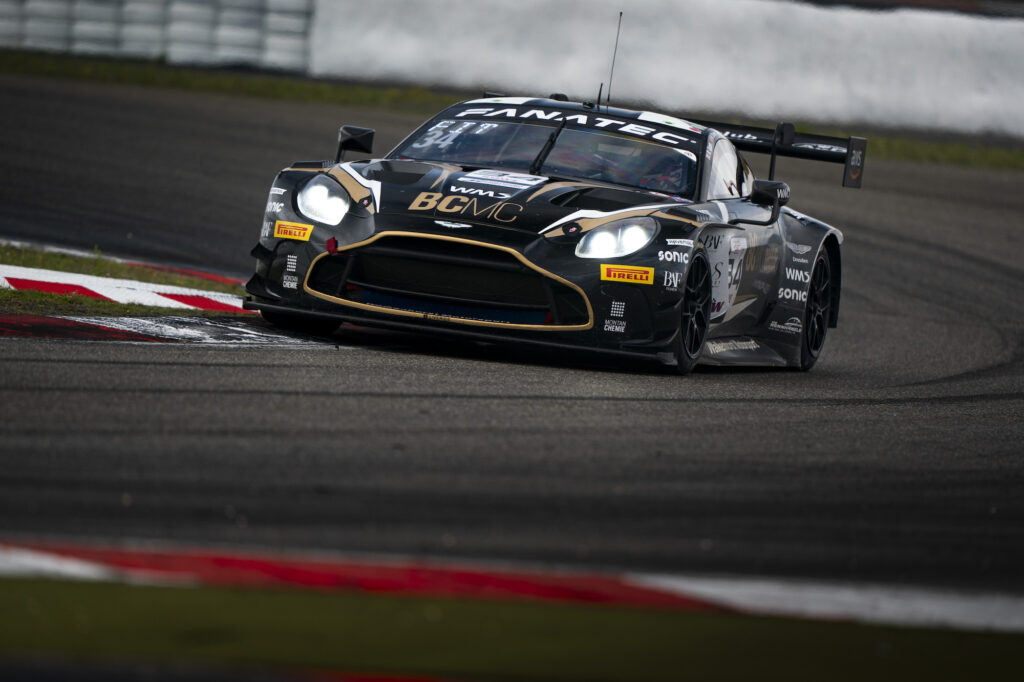 Walkenhorst Motorsport Aston Martin Vantage GT3 GT World Challenge Europe Nürburgring