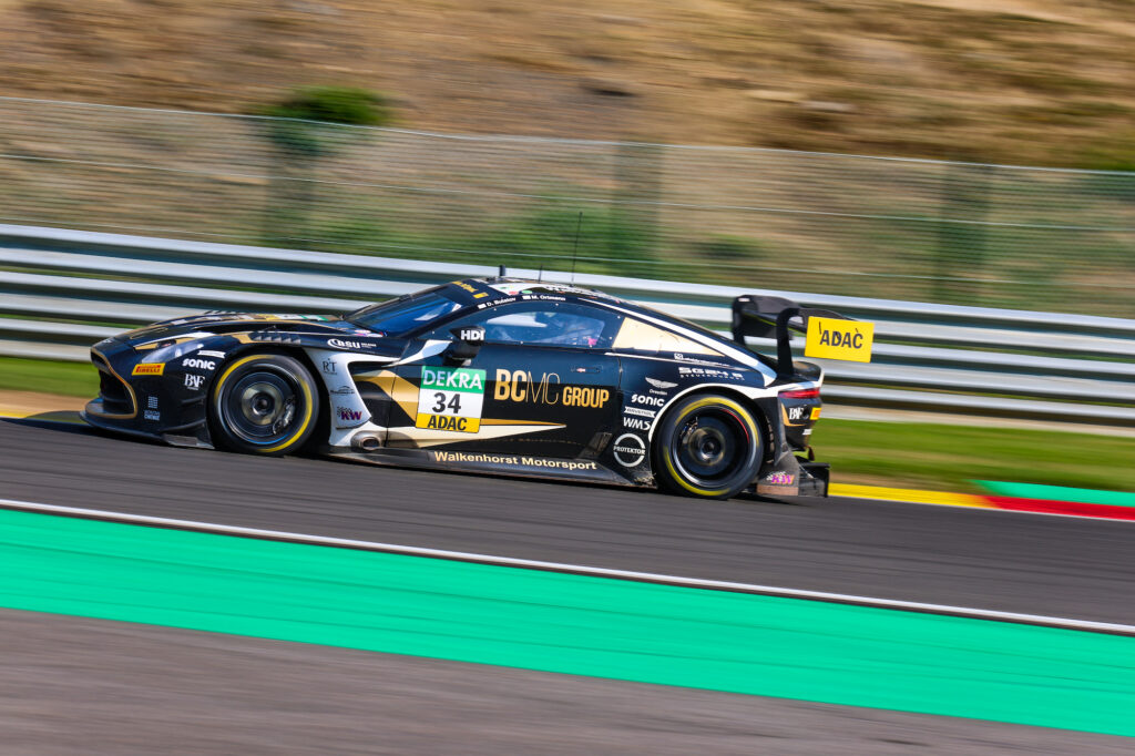 Mike David Ortmann Denis Bulatov Walkenhorst Motorsport Aston Martin Vantage GT3 ADAC GT Masters Spa-Francorchamps