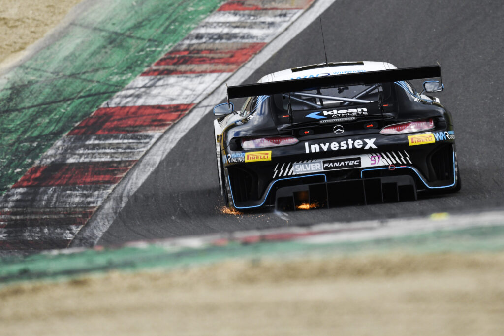 Magnus Gustavsen Reece Barr WINWARD Racing Mercedes-AMG GT3 GT World Challenge Europe Brands Hatch