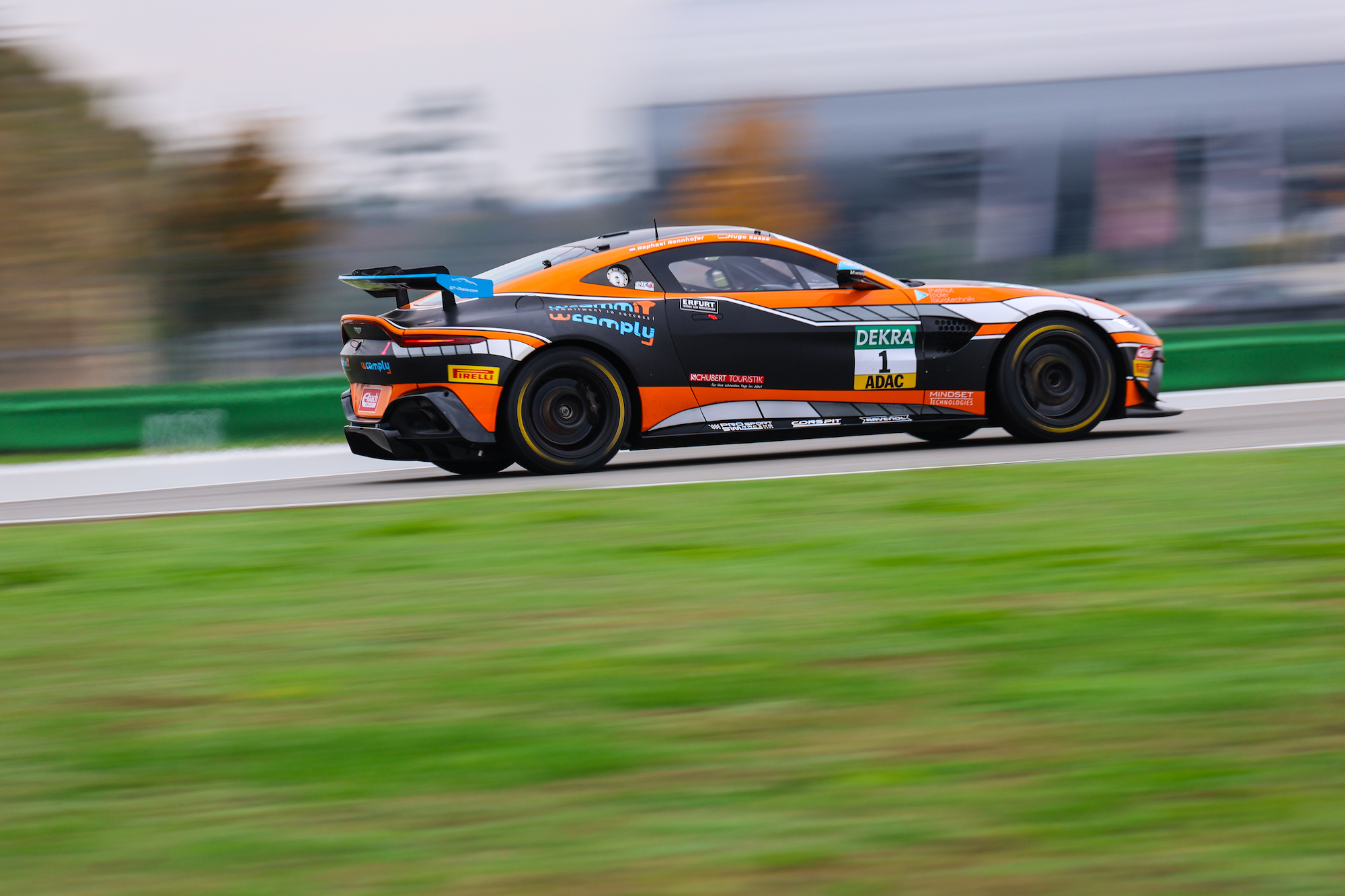 Hugo Sasse Raphael Rennhofer PROsport Racing Aston Martin Vantage GT4 ADAC GT4 Germany