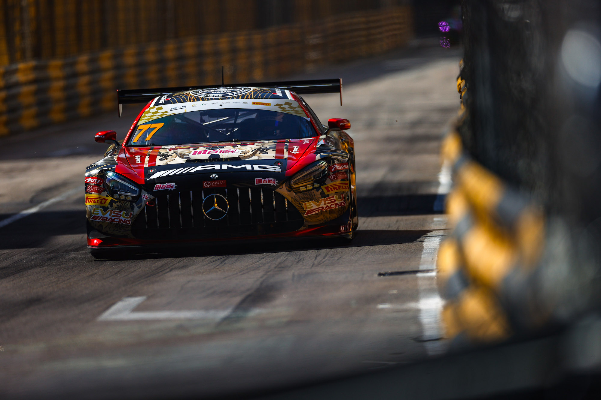 Maro Engel Craft-Bamboo Racing Mercedes-AMG GT3 FIA GT World Cup Macau