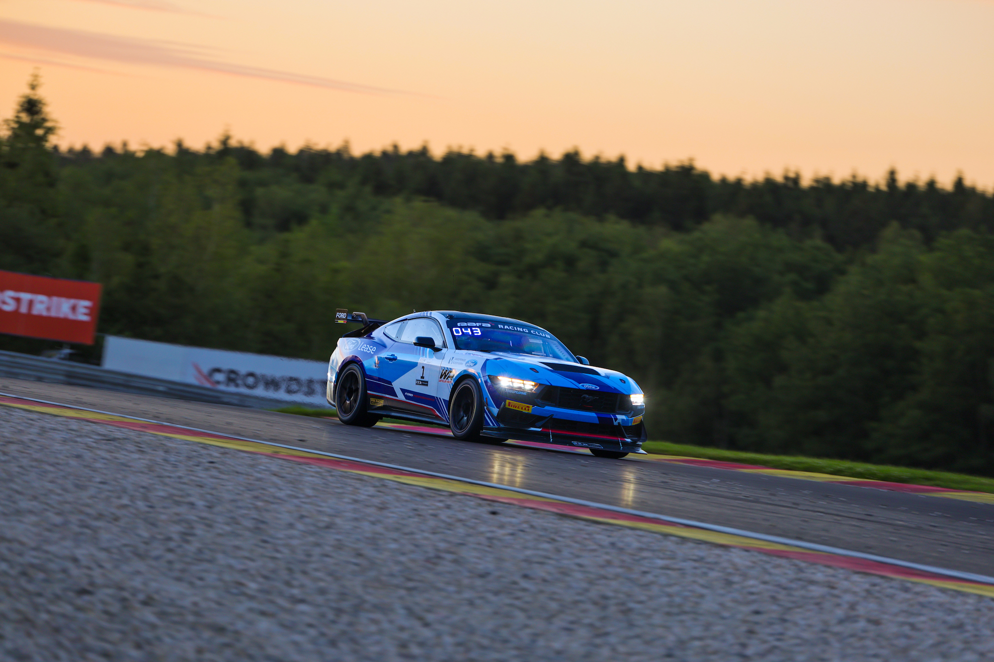 Nathan Vanspringel Frédéric Capresse TeamFloral-Vanspringel Ford Mustang GT4 GT4 European Series Spa-Francorchamps