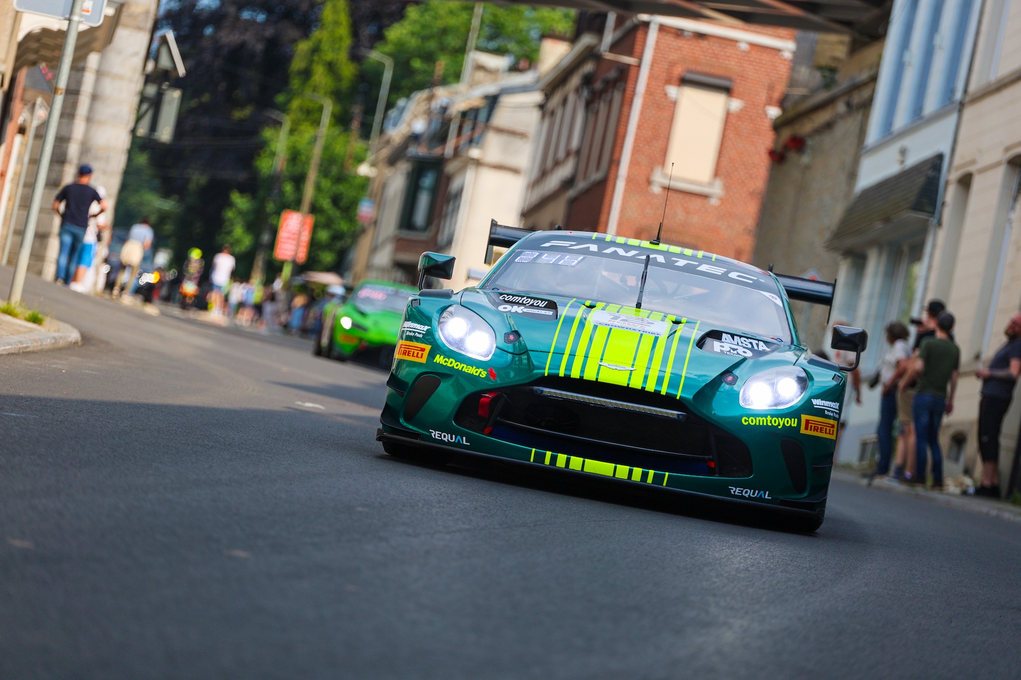 Comtoyou Racing Aston Martin Vantage GT3