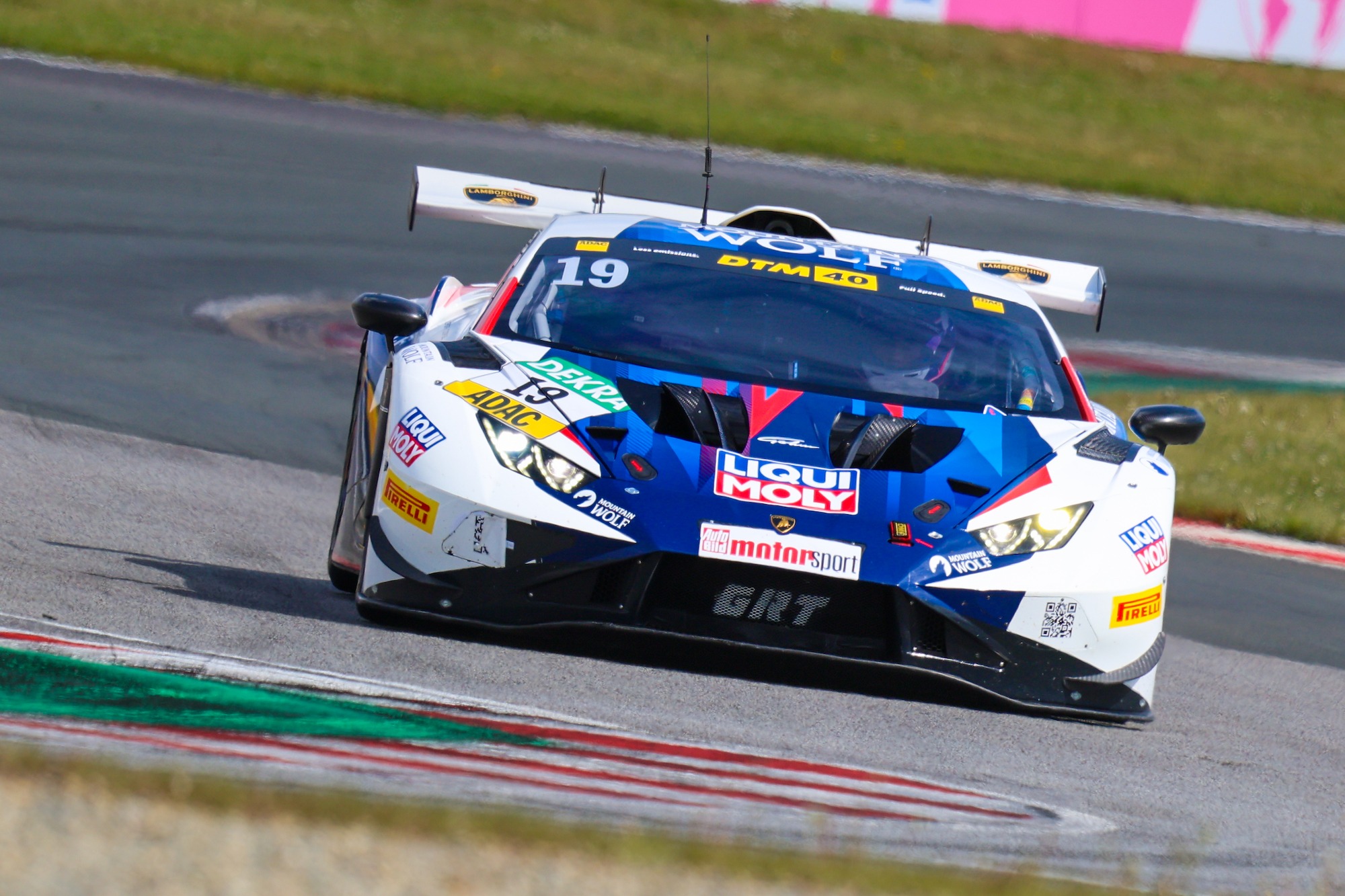 Luca Engstler Grasser Racing Team Lamborghini Huracán GT3 DTM Oschersleben