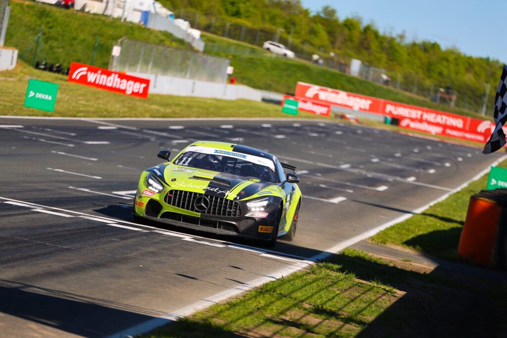 Enrico Förderer Jay Mo Härtling SR Motorsport by Schnitzelalm Mercedes-AMG GT4 ADAC GT4 Germany Oschersleben
