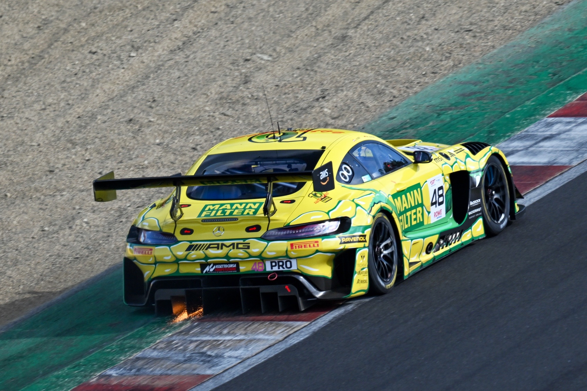 Maro Engel Lucas Auer WINWARD Racing Mercedes-AMG GT3 GT World Challenge Europe Brands Hatch